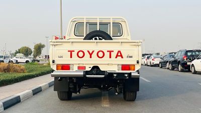 2026 Toyota Land Cruiser 70 LC79 LX, weiß, 0 km, Import VAE — Foto 7 z 25