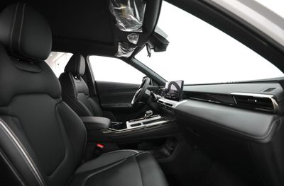 2026 Gac GS4 GL, weiß, 0 km, Import VAE — Foto 7 z 14