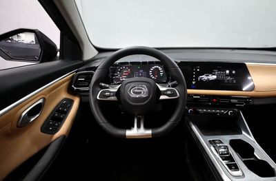 2027 Gac GS3, grau, 0 km, Import VAE — Foto 13 z 14