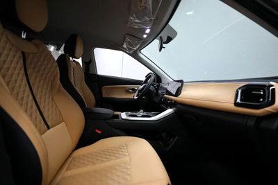 2027 Gac GS3, grau, 0 km, Import VAE — Foto 7 z 14