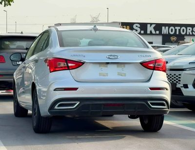 2027 Chery Arrizo 5 Std, silber, 0 km, Import VAE — Foto 4 z 21