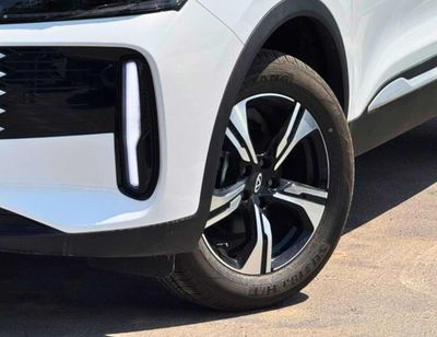 2026 Chery Tiggo 4 Pro COMFORT, weiß, 0 km, Import VAE — Foto 11 z 25
