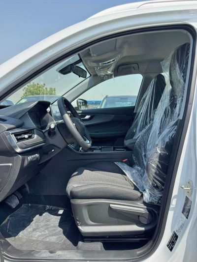 2026 Chery Tiggo 4 Pro COMFORT, weiß, 0 km, Import VAE — Foto 12 z 25