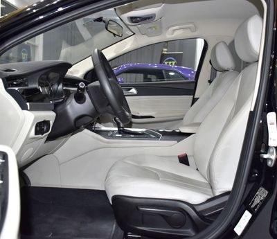 2026 Chery Arrizo 5 COMFORT, schwarz, 9.000 km, Import VAE — Foto 10 z 16
