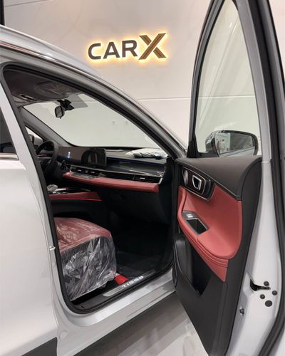 2026 Chery Tiggo 7 LUXURY, silber, 0 km, Import VAE — Foto 12 z 14