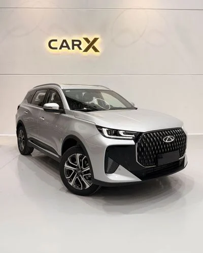 2026 Chery Tiggo 7 LUXURY, silber, 0 km, Import VAE — Foto 2 z 14