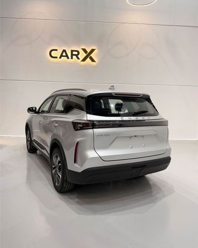2026 Chery Tiggo 7 LUXURY, silber, 0 km, Import VAE — Foto 4 z 14