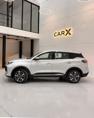 2026 Chery Tiggo 7 LUXURY, silber, 0 km, Import VAE — Foto 7 z 14