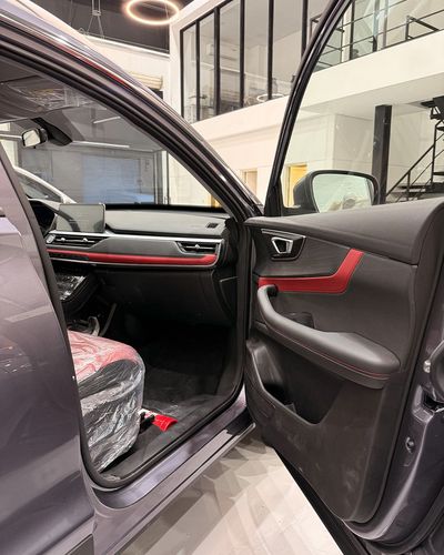 2026 Chery Tiggo 7 COMFORT, silber, 0 km, Import VAE — Foto 10 z 15