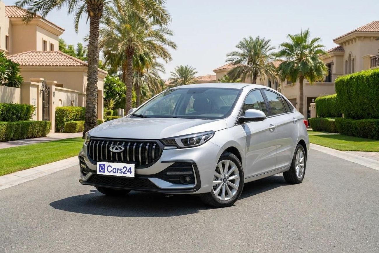 2026 Chery Arrizo 5 COMFORT, silber, 2.157 km, Import VAE — Foto 1