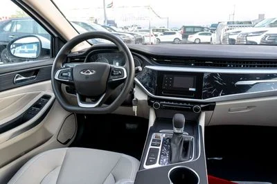2027 Chery Arrizo 5 Standard, weiß, 0 km, Import VAE — Foto 4 z 15