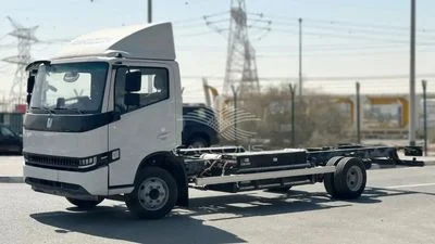 2024 Geely Farizon, weiß, 0 km, Import VAE — Foto 2 z 16