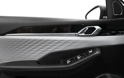 2027 Geely Coolray GF, weiß, 0 km, Import VAE — Foto 9 z 16