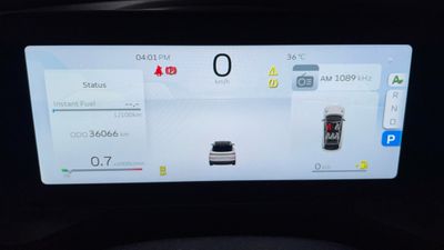 2025 Geely Coolray GF, rot, 36.066 km, Import VAE — Foto 9 z 16