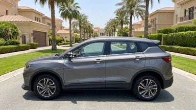 2026 Geely Coolray GL, grau, 17.371 km, Import VAE — Foto 5 z 16