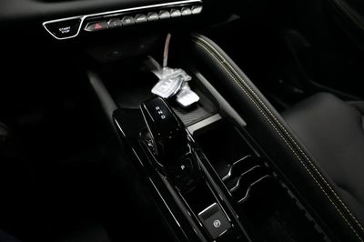2025 Geely Coolray GF, grau, 0 km, Import VAE — Foto 11 z 17