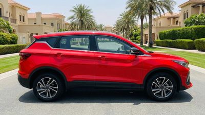 2025 Geely Coolray GL, rot, 43.726 km, Import VAE — Foto 3 z 16