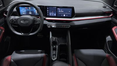 2025 Geely Coolray GF, weiß, 79.453 km, Import VAE — Foto 7 z 16