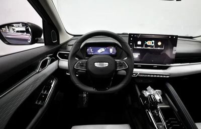 2025 Geely Coolray GF PLUS, Other color, 0 km, Import VAE — Foto 14 z 16