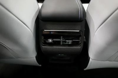 2025 Geely Coolray GF, Other color, 0 km, Import VAE — Foto 15 z 16