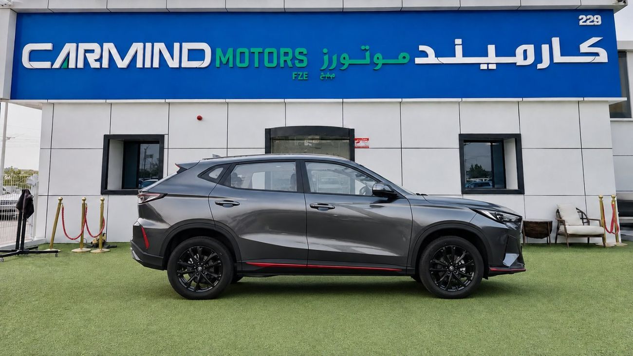 2026 Changan X5 Plus BEYOND PRO, grau, 0 km, Import VAE — Foto 1