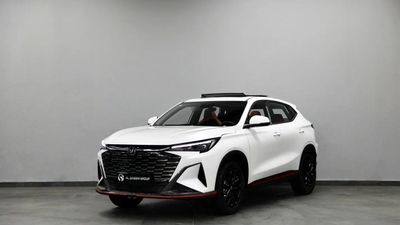 2026 Changan X5 Plus BEYOND PRO, weiß, 0 km, Import VAE — Foto 3 z 14