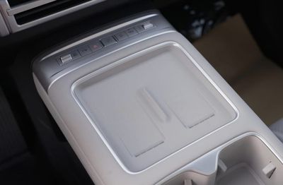 2026 Byd Leopard 7 MAX 2WD, schwarz, 0 km, Import VAE — Foto 16 z 20