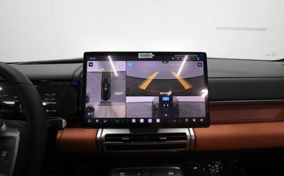 2026 Byd Leopard 7, schwarz, 0 km, Import VAE — Foto 10 z 18