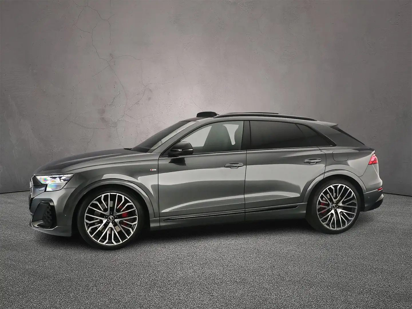 2026 Audi Q8, 10 km, Niederlande — Foto 2 z 12
