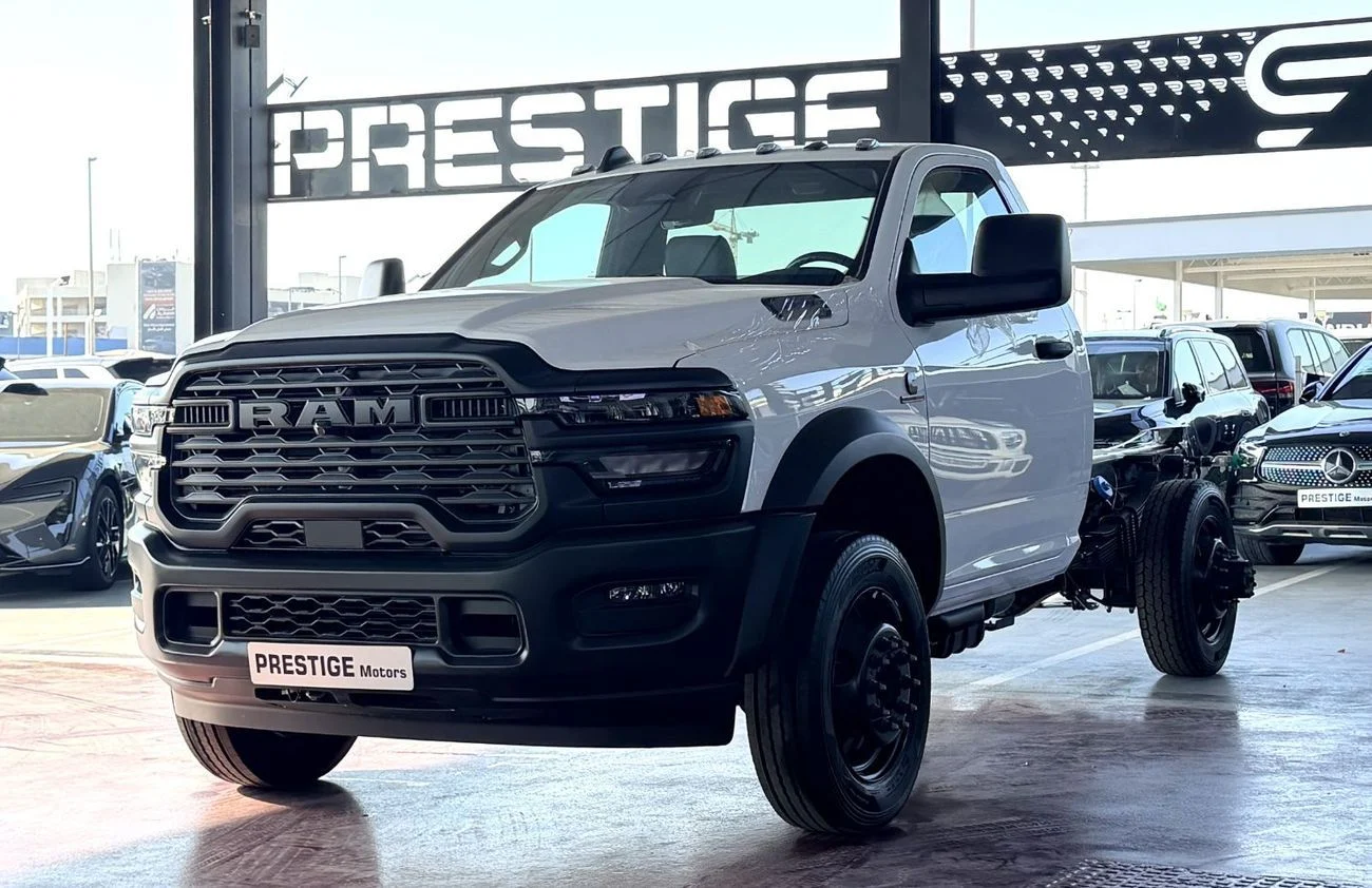 2026 RAM 5500, weiß, 0 km, Import VAE — Foto 1