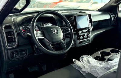 2026 RAM 5500, weiß, 0 km, Import VAE — Foto 7 z 20