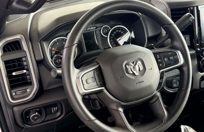 2026 RAM 5500, weiß, 0 km, Import VAE — Foto 8 z 20