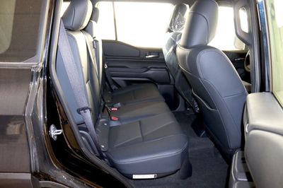 2026 Toyota Prado VXR, schwarz, 0 km, Import VAE — Foto 10 z 13