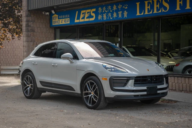 2024 Porsche Macan Base, grau, 27.531 km, Import Kanada — Foto 1