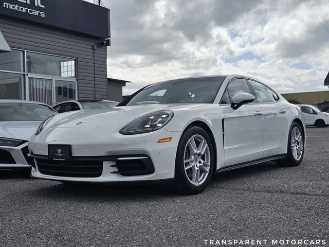 2017 Porsche Panamera Base, weiß, 71.250 km, Import Kanada — Foto 1