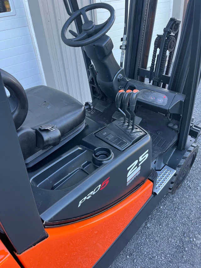 Doosan 5000LB, Import Kanada — Foto 3 z 3