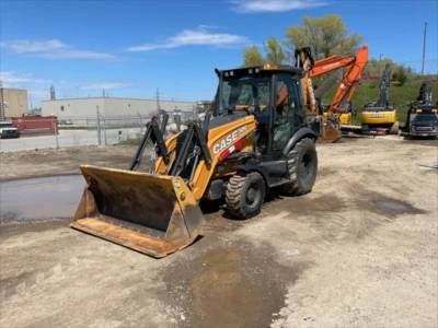 2018 Case 580SN, 1 mth, Import Kanada — Foto 1