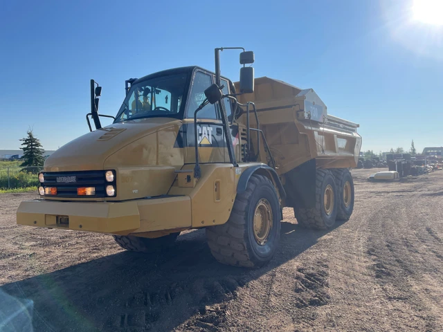 2013 Caterpillar 730EJ, 1 mth, Import Kanada — Foto 1