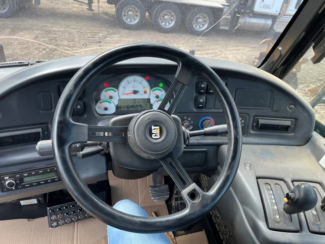2013 Caterpillar 730EJ, 1 mth, Import Kanada — Foto 5 z 5
