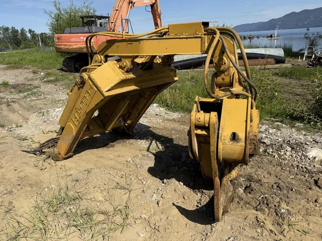 Caterpillar TREETOW, 1 mth, Import Kanada — Foto 2 z 5