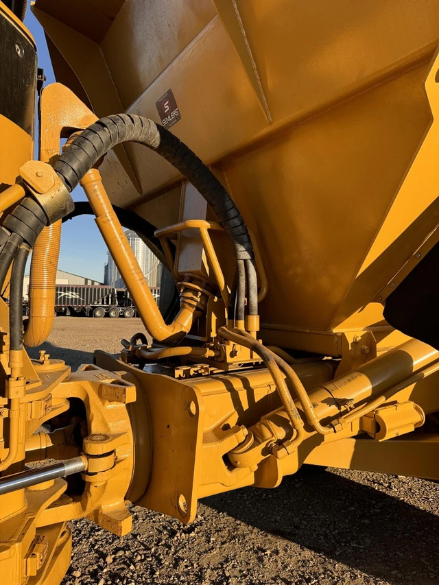 2005 Caterpillar 735, 1 mth, Import Kanada — Foto 16 z 16