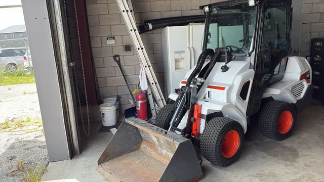 2021 Bobcat MINI, 420 mth, Import Kanada — Foto 1