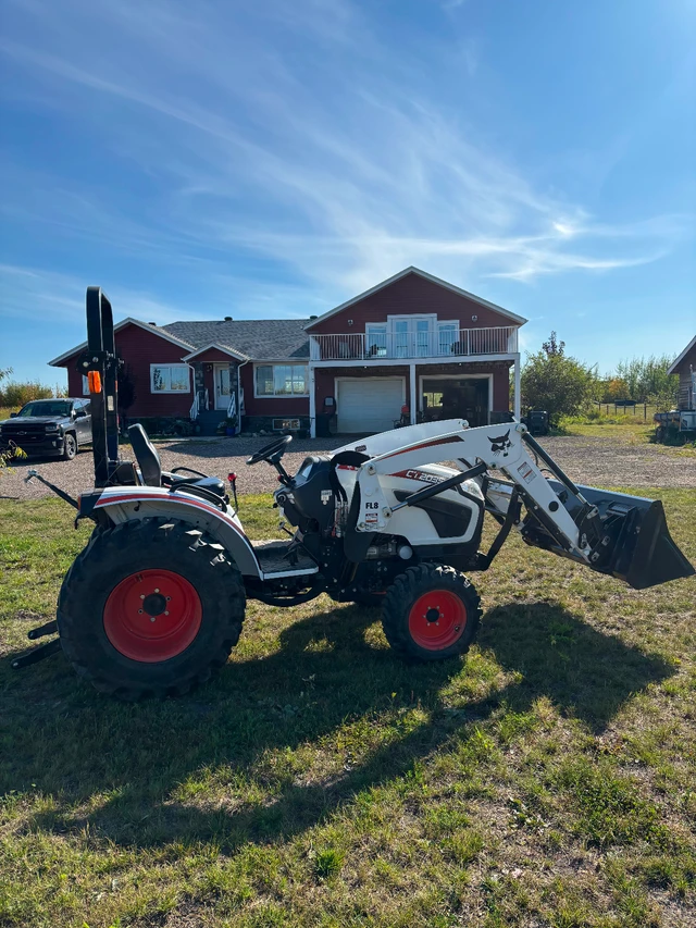 2022 Bobcat CT2035, 75 mth, Import Kanada — Foto 2 z 5