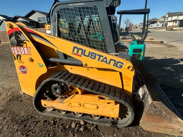 2018 Manitou SKIDSTEER, 2.197 mth, Import Kanada — Foto 1