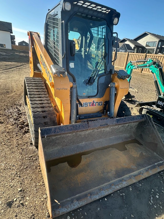 2018 Manitou SKIDSTEER, 2.197 mth, Import Kanada — Foto 3 z 5