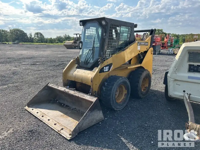 2010 Cat 232B, Import Kanada — Foto 5 z 12