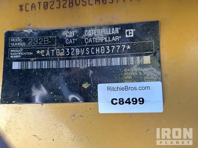 2010 Cat 232B, Import Kanada — Foto 6 z 12