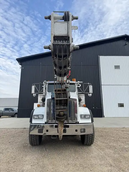 2013 Manitex TC700, 64.677 mth, Import Kanada — Foto 3 z 12