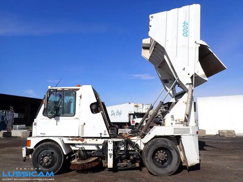 2001 Johnston 4000, 128.012 mth, Import Kanada — Foto 10 z 12