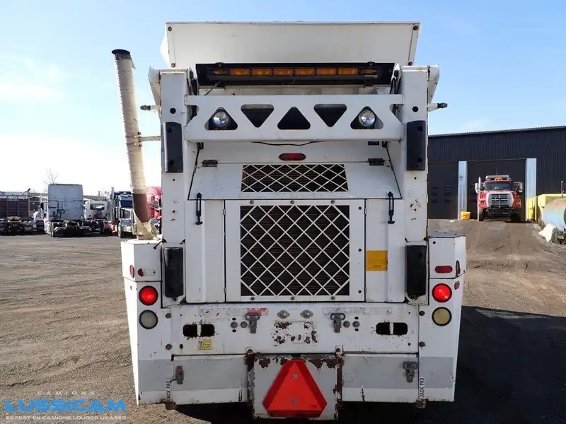 2001 Johnston 4000, 128.012 mth, Import Kanada — Foto 6 z 12